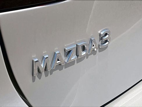 Used 2024 MAZDA MAZDA3 s FWD image 29