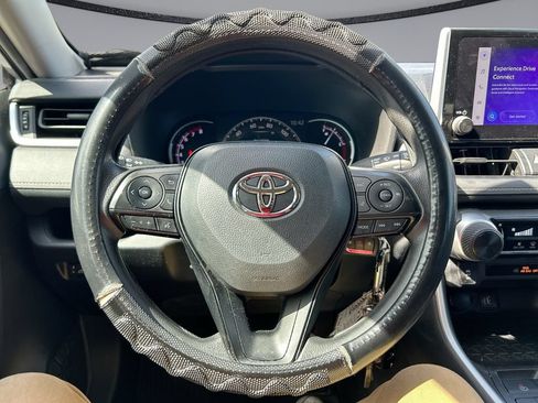 Used 2024 Toyota RAV4 LE FWD image 14
