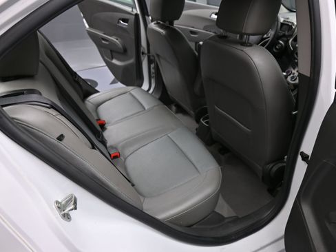 Used 2015 Chevrolet Sonic LTZ FWD image 18