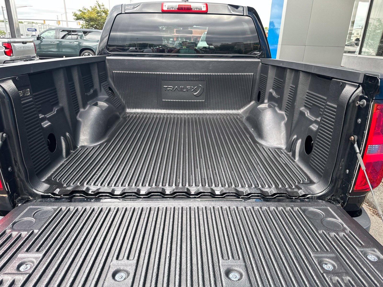 Used 2019 Chevrolet Colorado LT AWD/4WD image 13