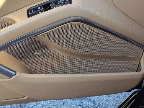 Used 2013 Porsche 911 Carrera w/ Bose Audio Pkg RWD image 29
