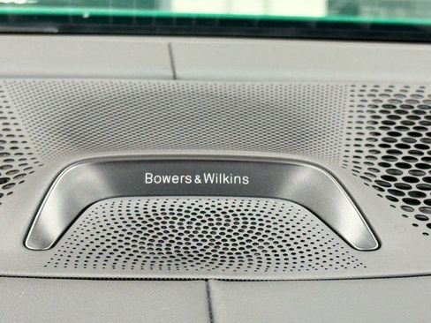 Used 2025 BMW X6 M Competition w/ Executive Package image 51