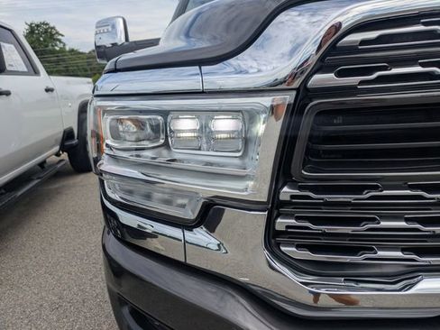Used 2024 RAM 3500 Limited AWD/4WD image 12