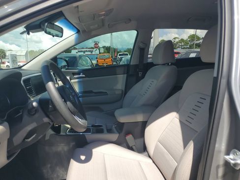 Used 2021 Kia Sportage LX w/ LX Fwd Popular Package image 24