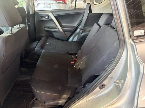 Used 2018 Toyota RAV4 XLE w/ Plus Extra Value Package AWD/4WD image 16