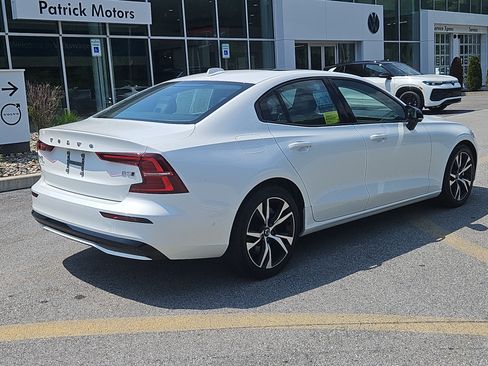 Used 2024 Volvo S60 B5 Plus AWD/4WD image 2