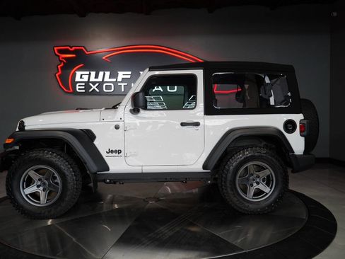 Used 2024 Jeep Wrangler Sport image 20