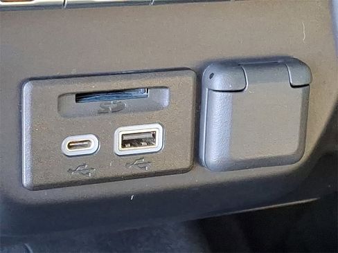 Used 2020 Chevrolet Silverado 2500 LT w/ All Star Edition image 24