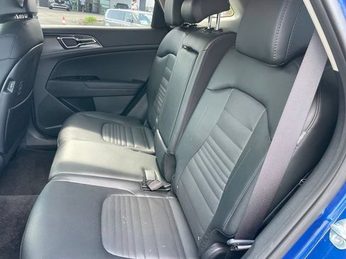 Used 2025 Kia Sportage SX AWD/4WD image 7