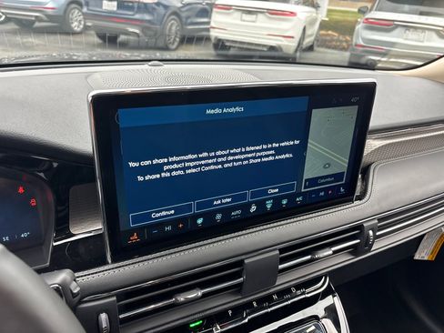 New 2026 Lincoln Corsair Reserve image 19