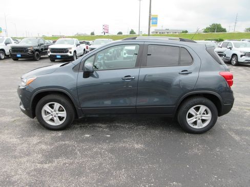 Certified 2021 Chevrolet Trax LT AWD/4WD image 2