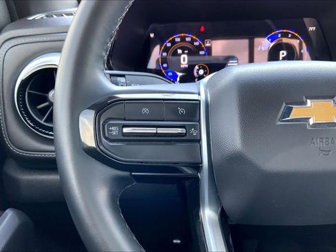 Used 2024 Chevrolet Colorado LT w/ LT Convenience Package image 23