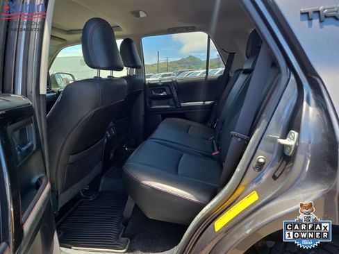 Used 2023 Toyota 4Runner TRD Off-Road Premium AWD/4WD image 24
