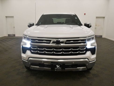 Used 2022 Chevrolet Silverado 1500 LTZ image 11