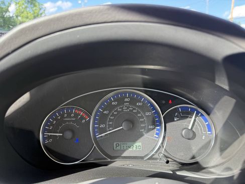 Used 2010 Subaru Forester 2.5X Premium AWD/4WD image 17