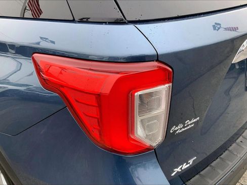 Used 2020 Ford Explorer XLT w/ Equipment Group 202A image 26