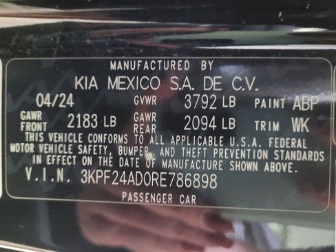 Used 2024 Kia Forte LX image 33