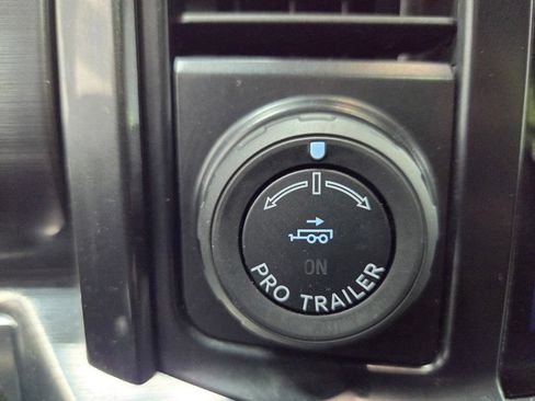Used 2021 Ford F150 Lariat w/ Equipment Group 502A High AWD/4WD image 35