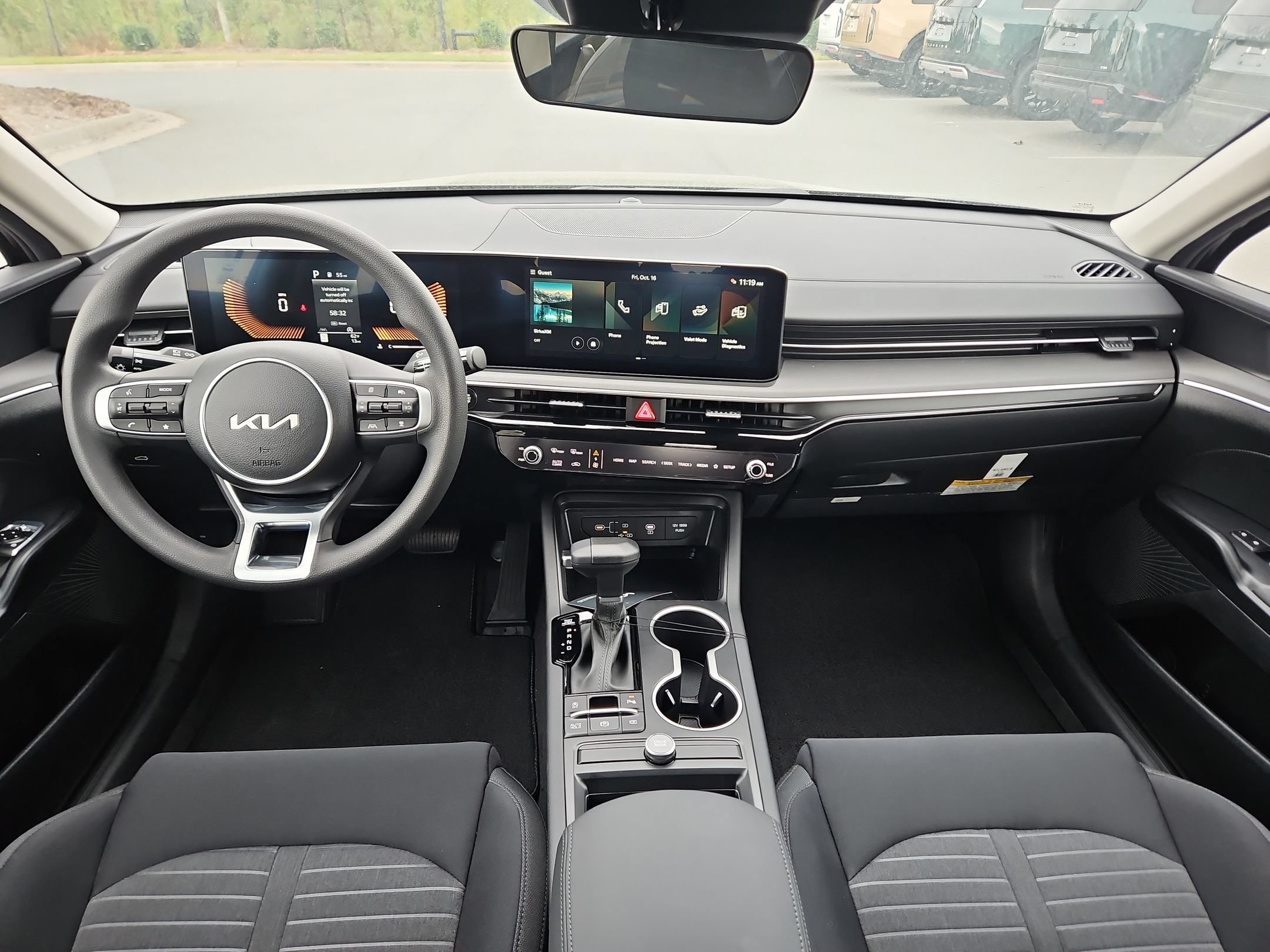 New 2026 Kia K5 LXS FWD image 9