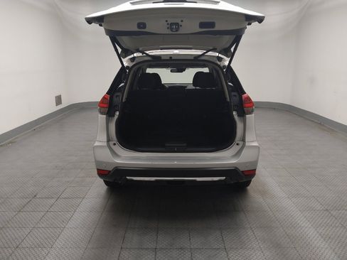 Used 2020 Nissan Rogue SV w/ Sun & Sound Touring Package AWD/4WD image 29