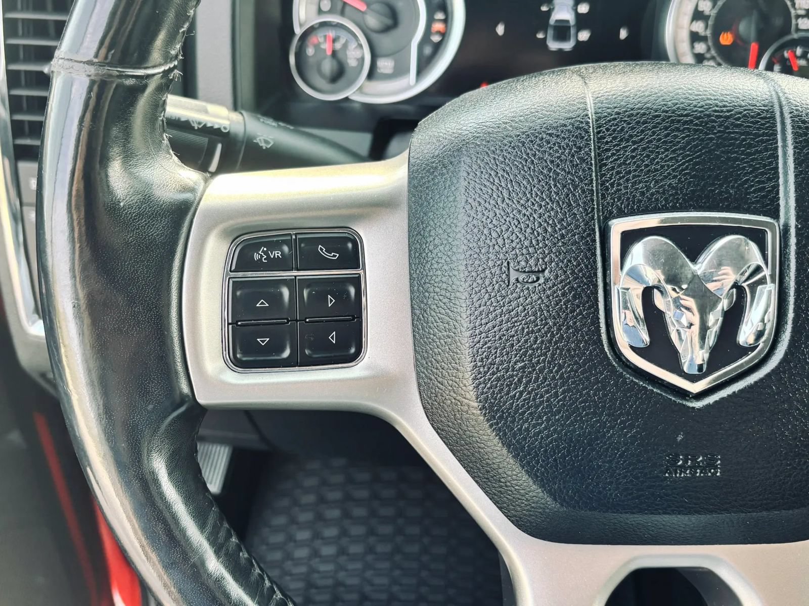 Used 2014 RAM 1500 Laramie w/ Trailer Tow Group AWD/4WD image 27