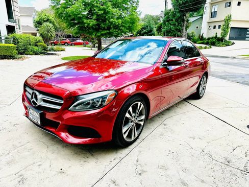 Used 2018 Mercedes-Benz C 300 Sedan image 1