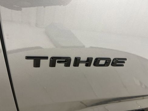 Used 2023 Chevrolet Tahoe Z71 w/ Luxury Package image 28