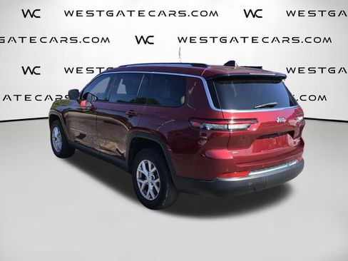 Used 2022 Jeep Grand Cherokee L Laredo w/ Luxury Tech Group I RWD image 7