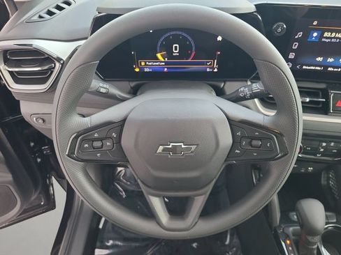 New 2026 Chevrolet TrailBlazer LT w/ Midnight Edition FWD image 24