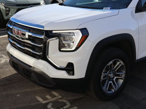 Certified 2025 GMC Terrain Elevation image 6