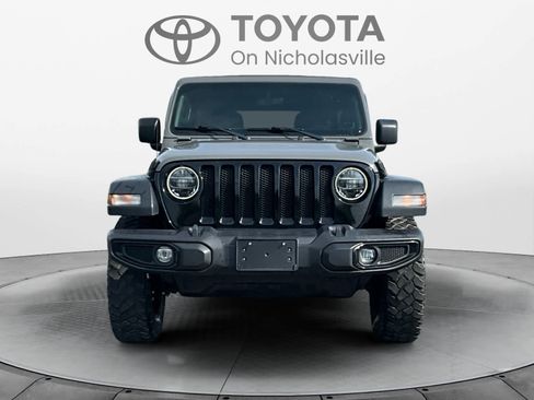 Used 2021 Jeep Wrangler Unlimited Sport AWD/4WD image 9