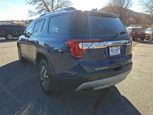 Certified 2023 GMC Acadia SLE w/ Driver Convenience Package image 22