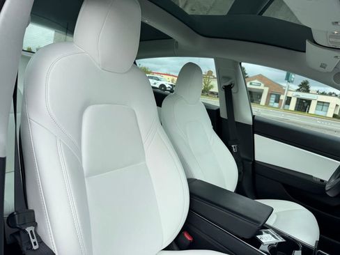 Used 2018 Tesla Model 3 Long Range AWD/4WD image 10