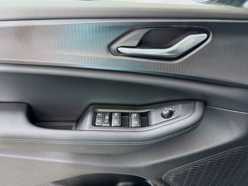 New 2025 Jeep Grand Cherokee L Laredo w/ Luxury Tech Group I image 17