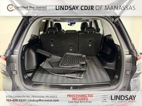 Certified 2023 Jeep Grand Cherokee Limited w/ Black Appearance Package AWD/4WD image 18