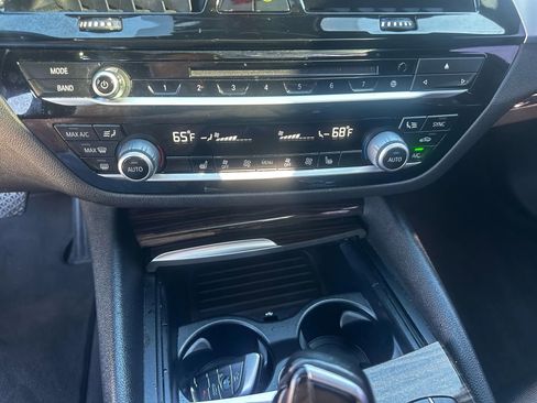 Used 2019 BMW 530i image 27