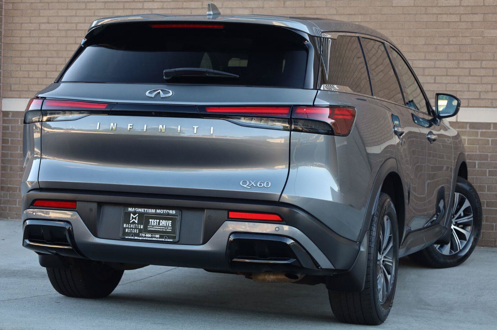 Used 2023 INFINITI QX60 Pure FWD image 11