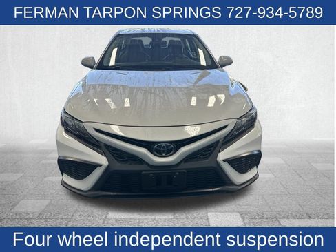Used 2023 Toyota Camry SE FWD image 10