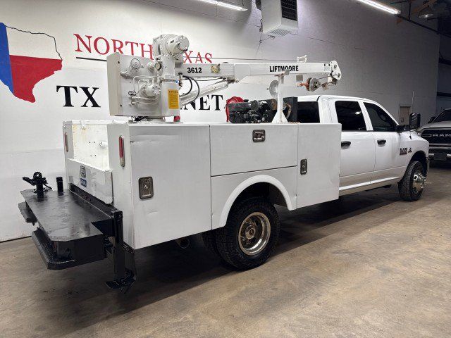 Used 2018 RAM 3500 Tradesman w/ Chrome Appearance Group AWD/4WD image 5