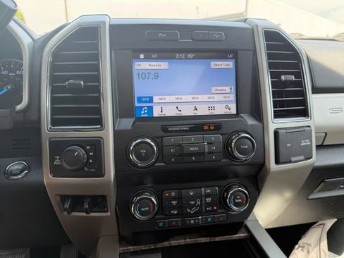 Used 2019 Ford F250 Lariat w/ Lariat Ultimate Package AWD/4WD image 19
