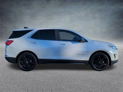 Certified 2021 Chevrolet Equinox LT image 10