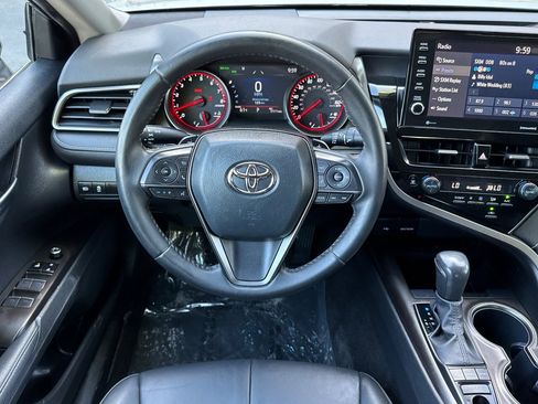 Used 2023 Toyota Camry XSE image 13