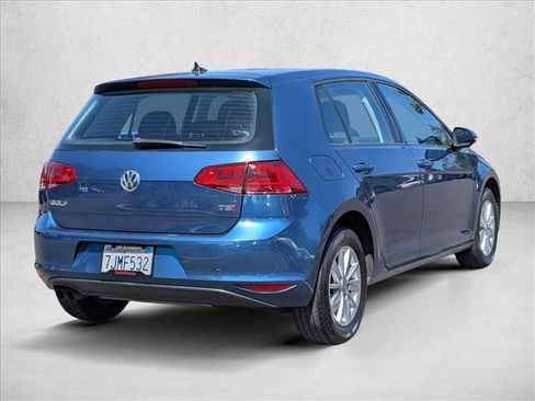 Used 2015 Volkswagen Golf S FWD image 5