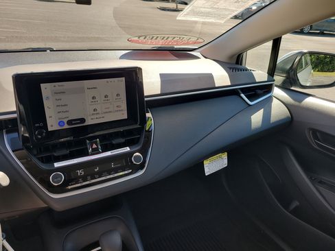 Certified 2024 Toyota Corolla LE image 20