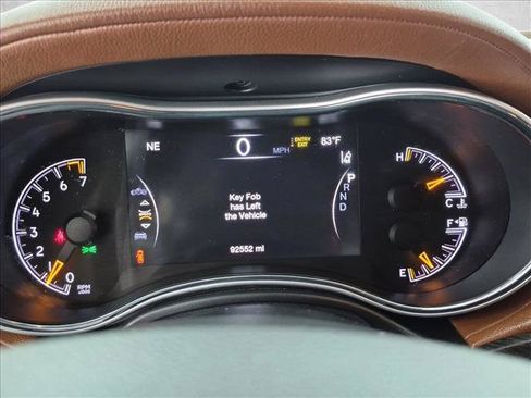 Used 2019 Jeep Grand Cherokee Summit AWD/4WD image 11