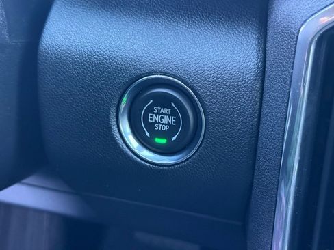 New 2026 GMC Acadia Denali w/ Super Cruise Package image 29