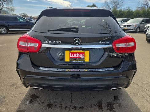 Used 2018 Mercedes-Benz GLA 250 4MATIC image 4