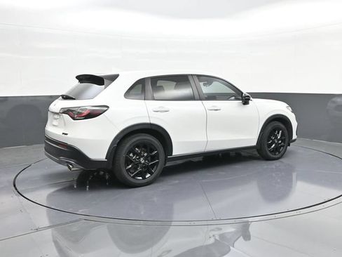Certified 2023 Honda HR-V Sport image 15