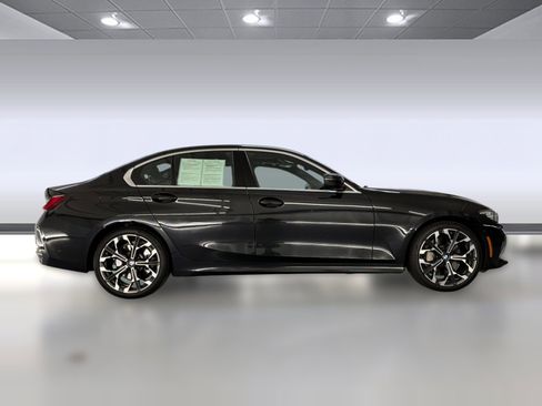 Used 2025 BMW 330i 330i w/ Convenience Package image 8