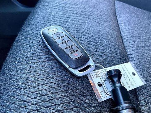 Certified 2024 Nissan Rogue SV image 13